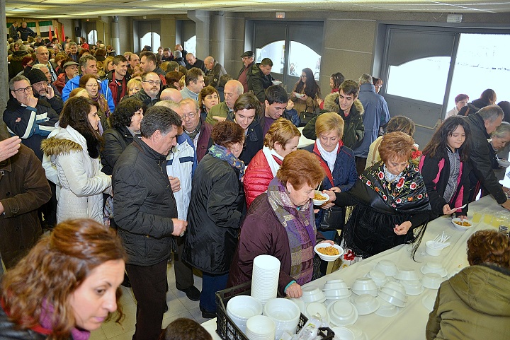 Éxito del Día de la Encina de la Casa de Extremadura en Coslada, celebrado este fin de semana .