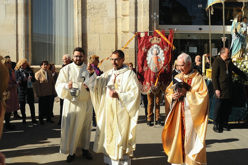  Un año más San Fernando de Henares con su Patrona: La Virgen de las Candelas.