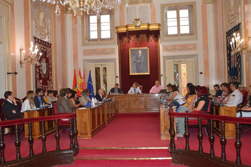El Ayuntamiento de Alcalá ahorrará con el nuevo Gobierno, más de 330.000 euros a los vecinos.